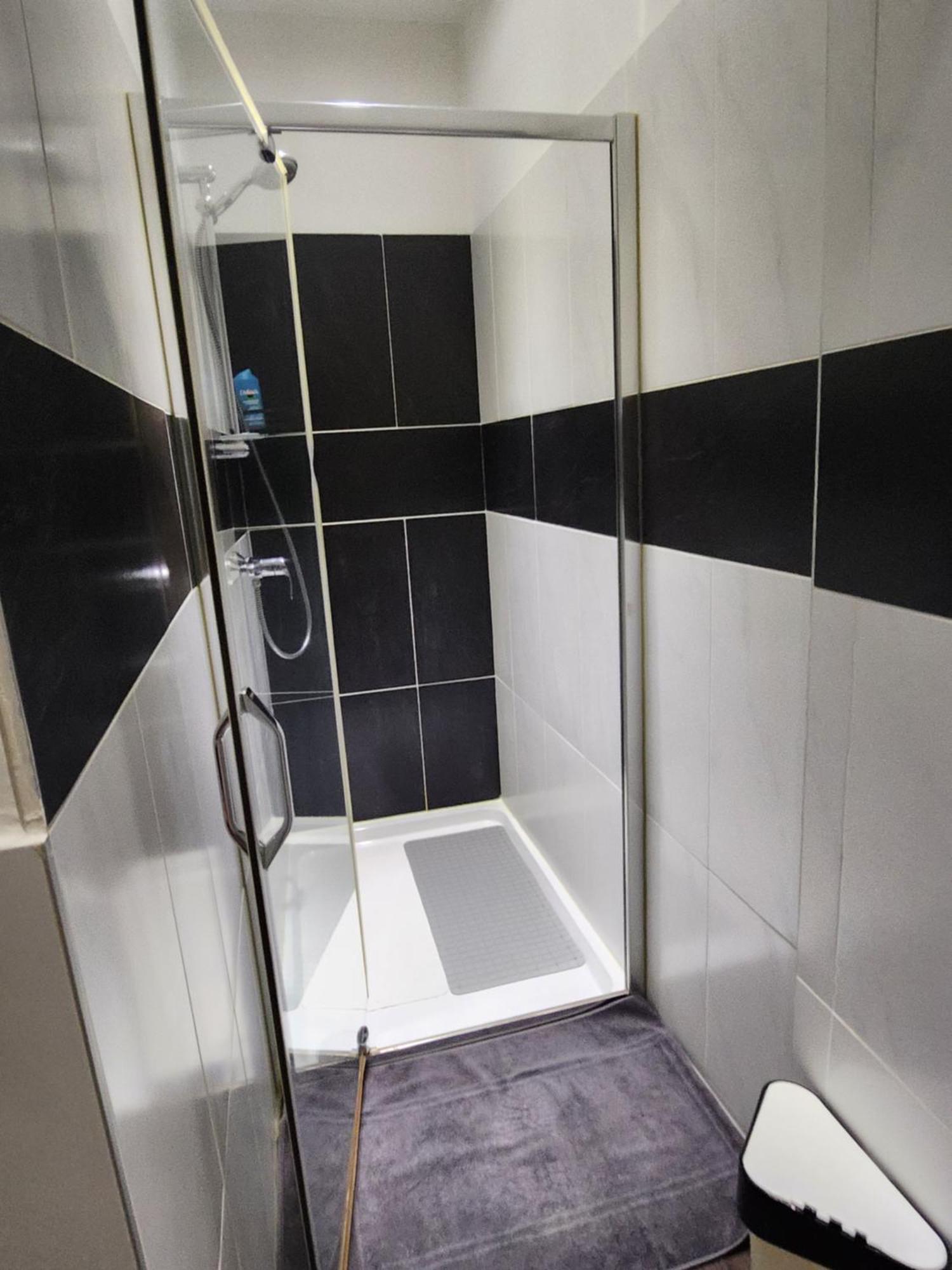 Appartement De Charme Au Coeur De Bruxelles!! Luaran gambar